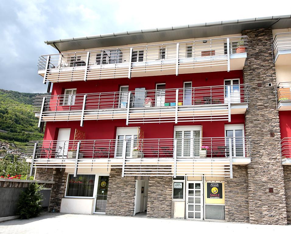 Affittacamere Smile Accomodation Аоста Экстерьер фото